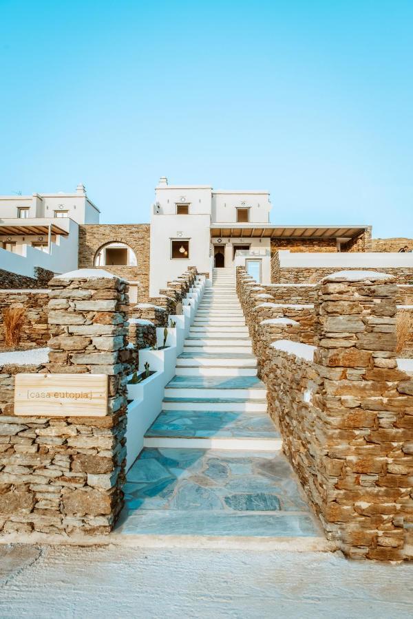 casa eutopia Agios Romanos Esterno foto